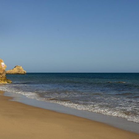 Apartment In Praia Da Rocha With A-C, Terrace In Portimão Buitenkant foto
