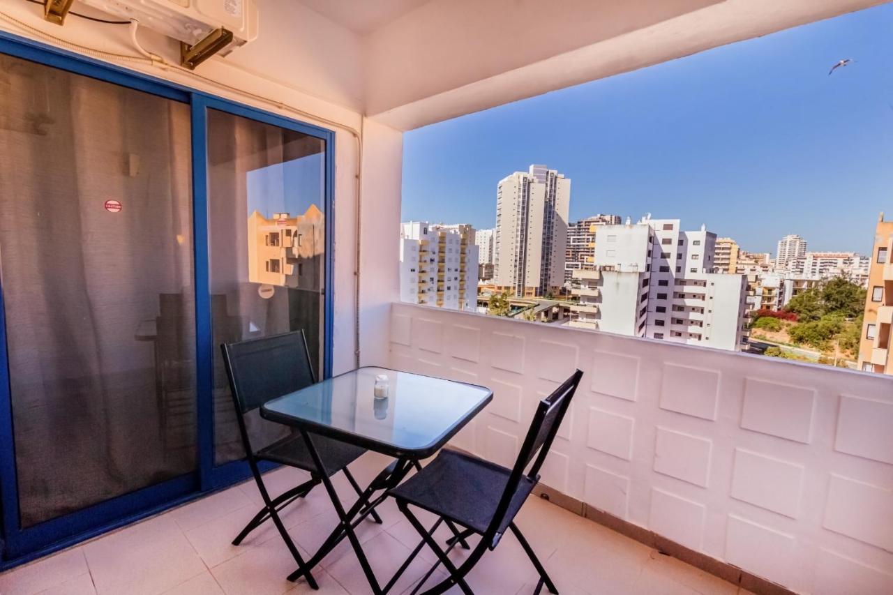 Apartment In Praia Da Rocha With A-C, Terrace In Portimão Buitenkant foto