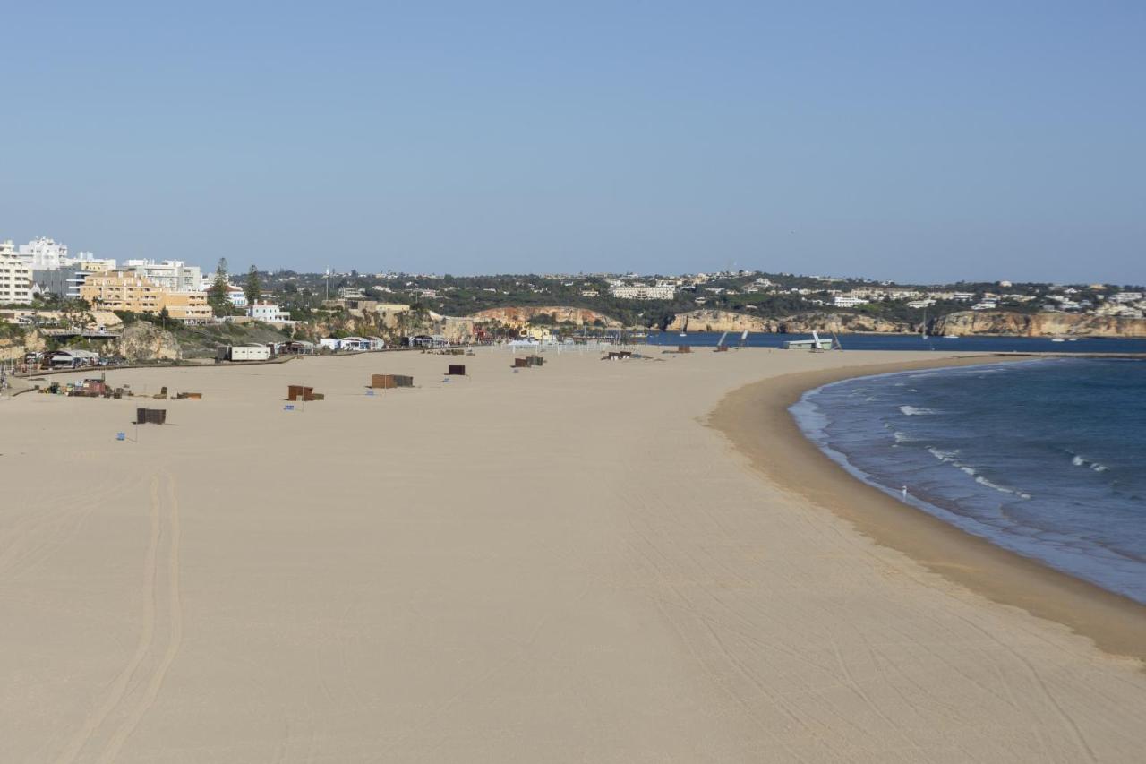 Apartment In Praia Da Rocha With A-C, Terrace In Portimão Buitenkant foto
